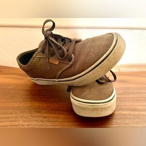 VANS  size 6